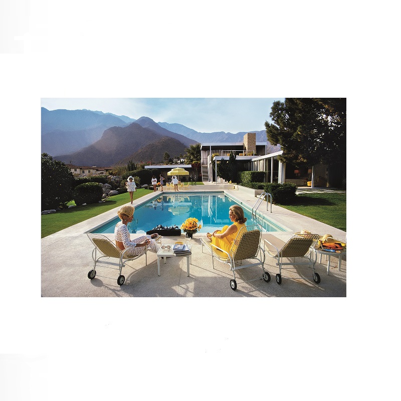 Retro Poolside Host Luxury Lif - Luxury Lifestyle Pictures 评论和价格